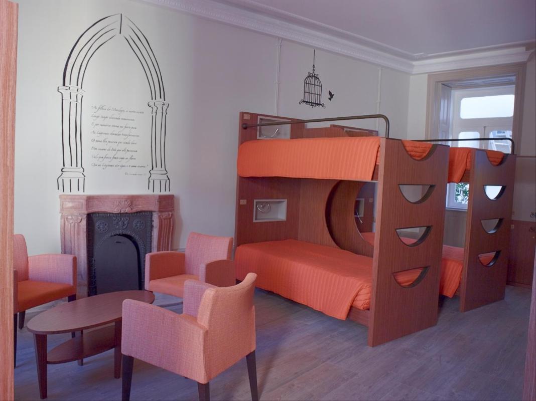 Serenata Hotel & Hostel Коїмбра Екстер'єр фото