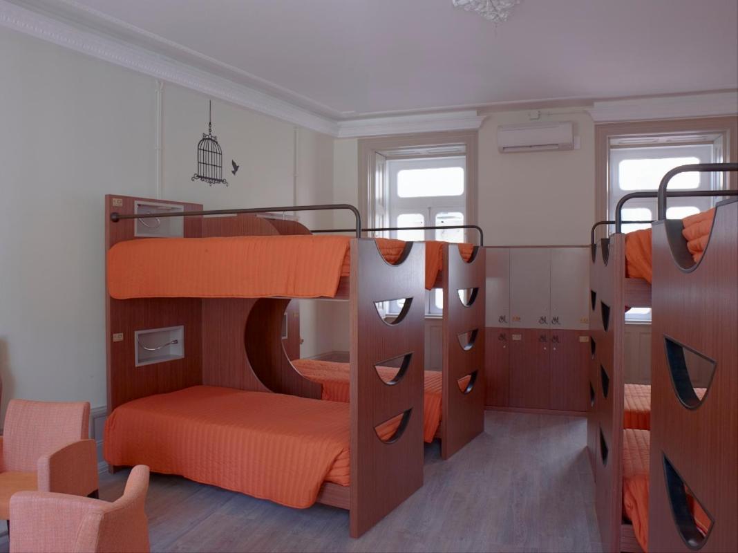 Serenata Hotel & Hostel Коїмбра Екстер'єр фото