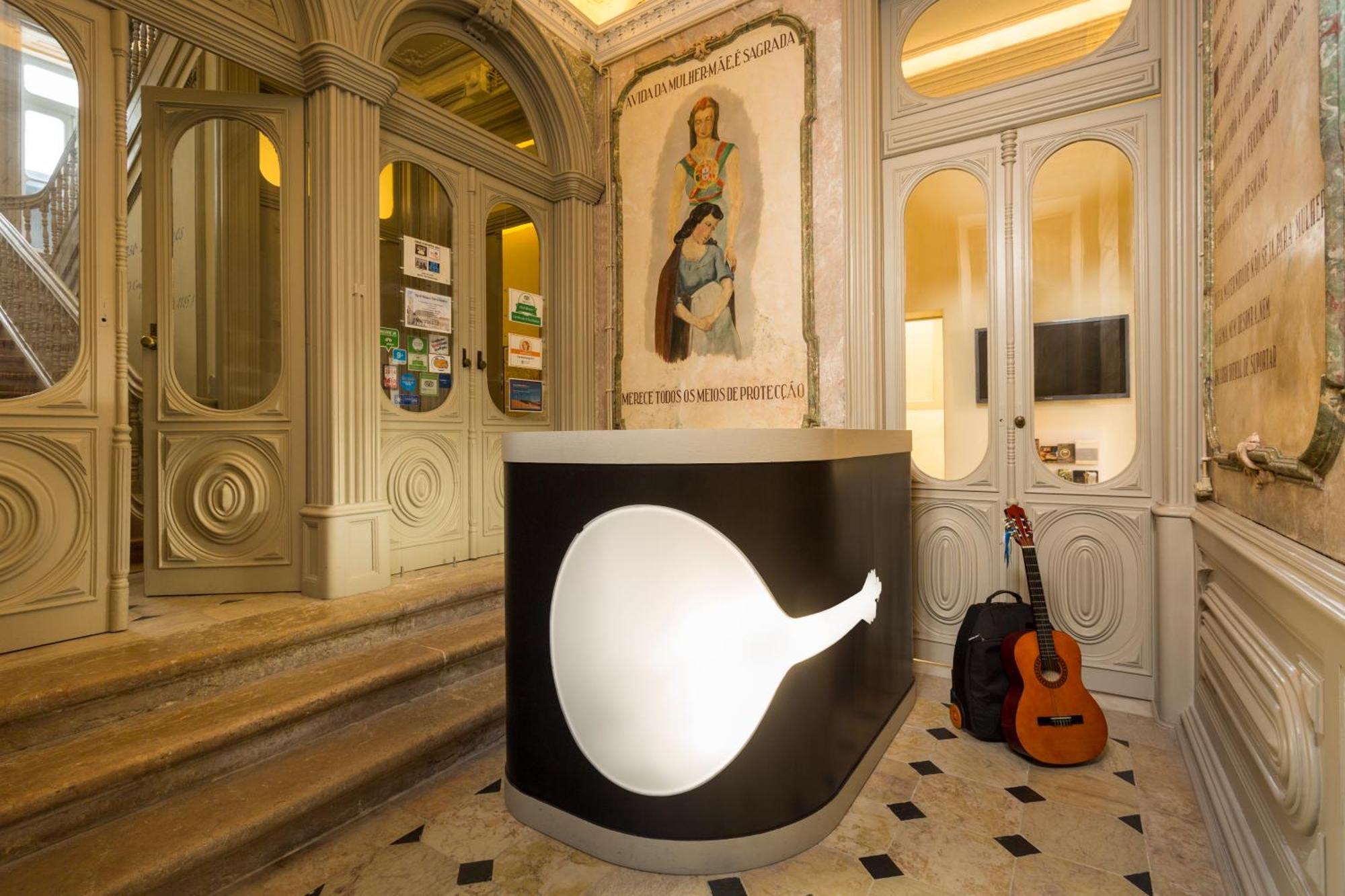 Serenata Hotel & Hostel Коїмбра Екстер'єр фото